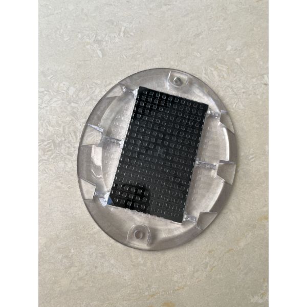 Durable Solar Road Marker Waterproof & Glow in Dark for Road Safety