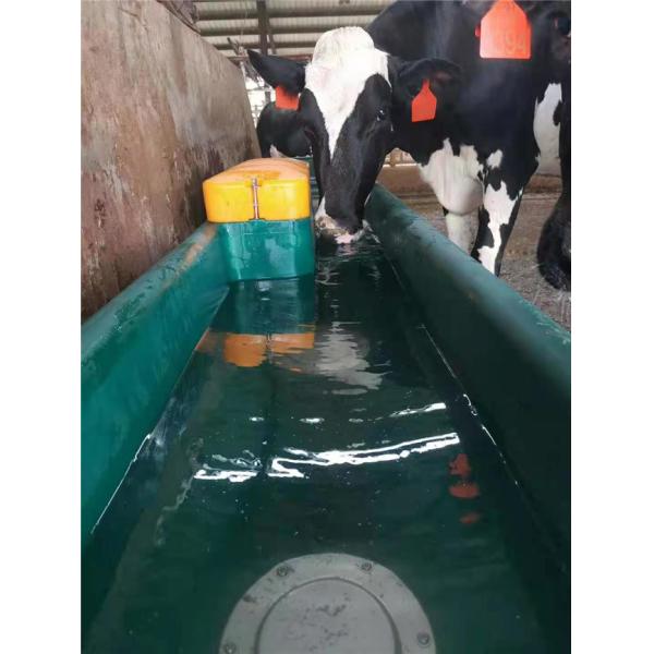 Корова Frost придает непроницаемость термальные скотины 98KG мочит ринв воды пьяниц 560mm нагретый
