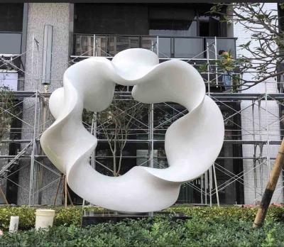 Escultura exterior abstrata do metal, escultura pintada de aço inoxidável do metal