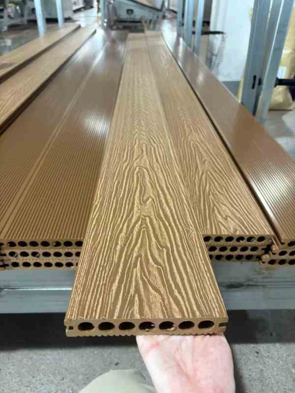 Anti Slip Heavy Duty 148x23mm WPC Decking Boards