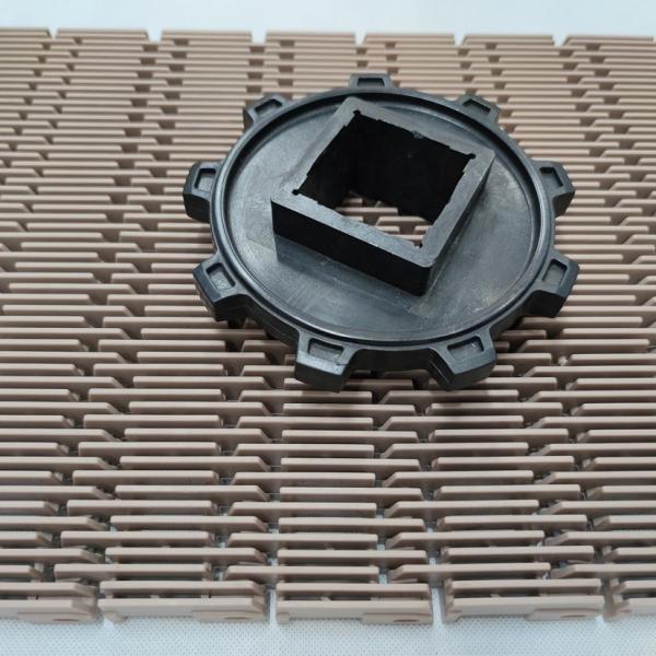                  BV Tire Industry Plastic Roller Top Modular Belt Flexible Universal Ball Conveyor Belt Manufacturer             