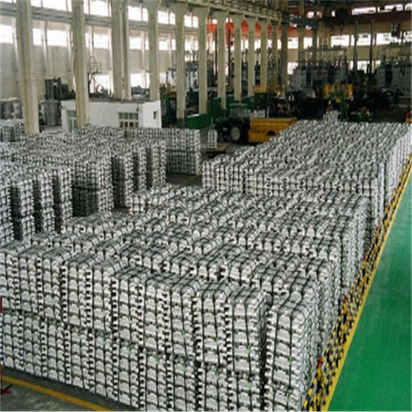 990,7% Ingot de aluminio puro A7 A8 A9 Para la industria de la construcción