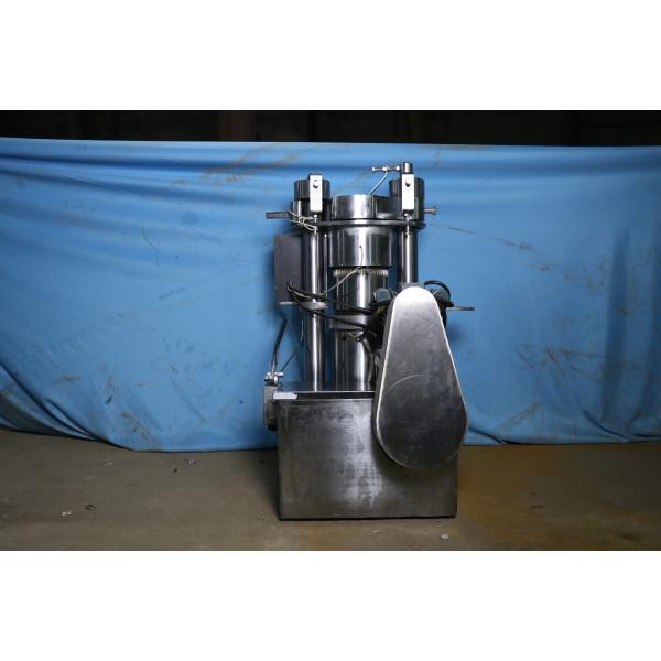 Machine de presse d'huile hydraulique de norme de l'OIN pour l'olive de sésame 670*950*1460mm