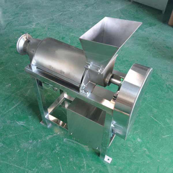 Easy To Operate 304 Stainless Steel Durable Screw Juicer With Different Output Can Be Customized