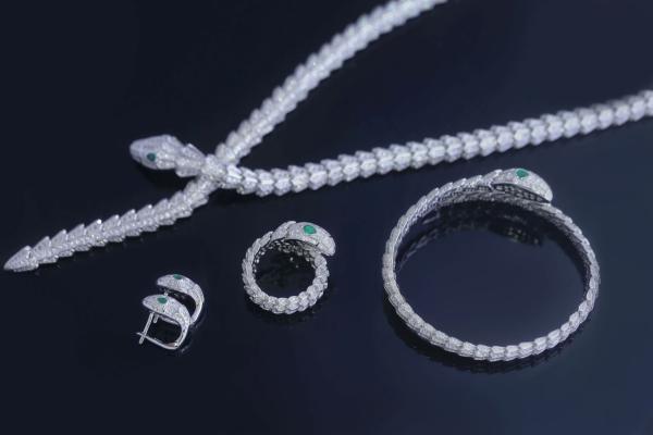 Nano Crystal Green Eye Snake 925 Sterling Silver Neckalce Personalized