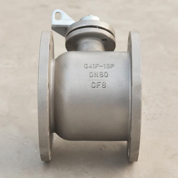 Control de tuberías fácil: Válvula de bola redonda de acero inoxidable de 4 pulgadas para cisterna de combustible y mantenimiento