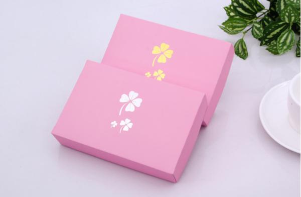 Romantic Paper Xmas Gift Boxes Custom Flower Printed Many Colors Available