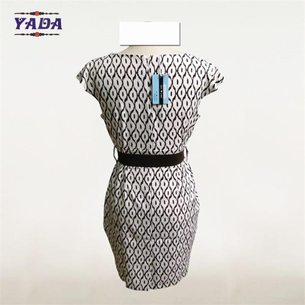 Modèle d'imprimerie africaine élégants styles femme OEM plus taille dirndl sexy dames robe en une pièce pour les femmes