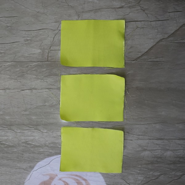 Colorful Fiberglass Fabric Cloth 17oz 480gsm Waterproof 0.4mm Heat Resistance