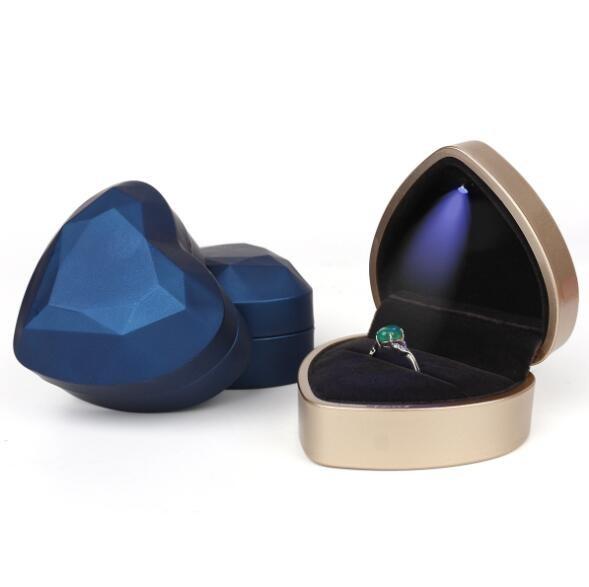 baking varnish Heart Shaped Jewelry Box Painted Rubber With Small LED Light