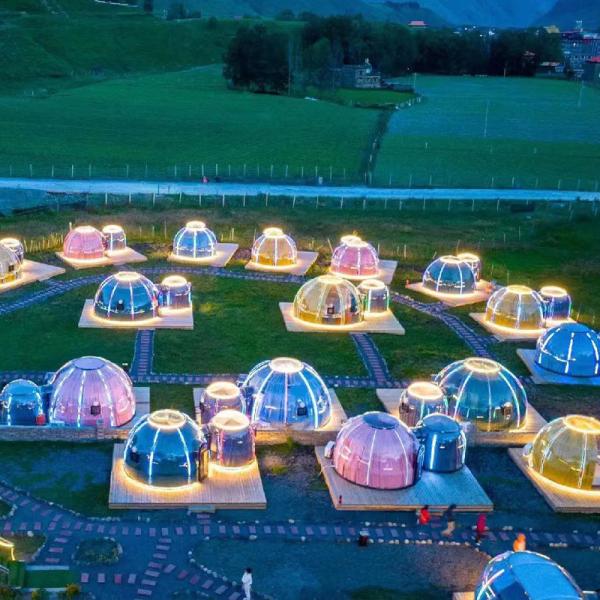 Panoramic Skylight Oversized Tent Recreational Outdoor Layout Residential Hostel Party Play Star Room