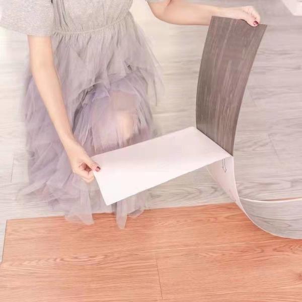 Self Adhesive 2.0mm PVC Wood Grain Flooring Peel And Stick DIY Vinyl Flooring