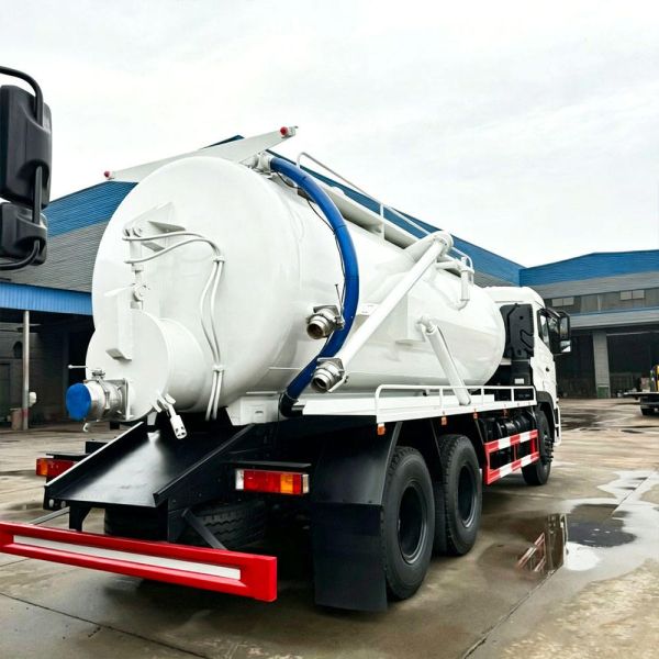 Dongfeng 6X4 18cbm 18tons Vacuum Sewage Suction Tanker Truck with Water Ring Vacuum Sewage Suction Truck