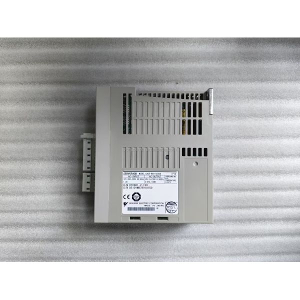 Yaskawa 100W AC Servo Drive 230V 50~60HZ CACR-R90-S04VA for PLC Programming Industrial Control with Dedicated Controllers