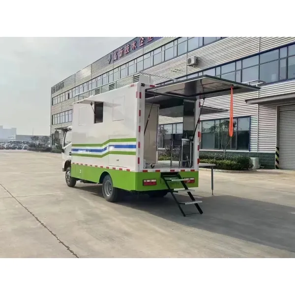 Outdoor Kitchen Fast Food Truck with Cooking Equipment