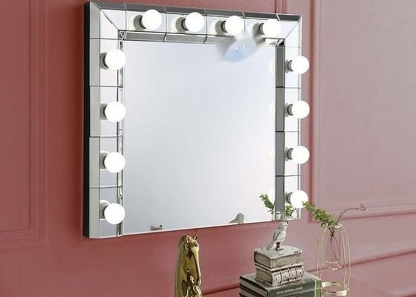 3-LED Hollywood Wall Mirror with Silver Mirror and Wall Mounted Design