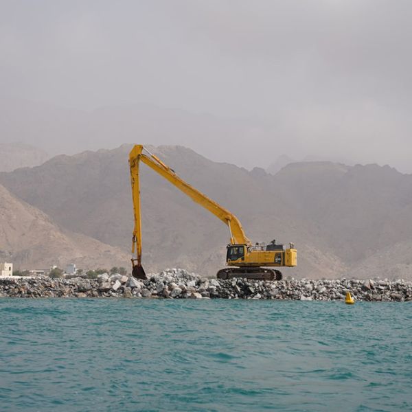 Excavateur à bras de rampe à longue portée sur mesure