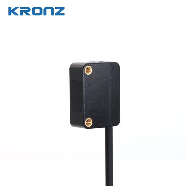 TOF Время полета датчики 50-1500 мм PNP выход для обнаружения 1x1 см белый рисунок