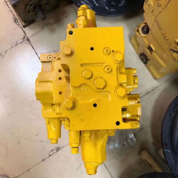PC200-8 PC200LC-8 723-47-23101 723-47-23103 Hydraulic Main Control Valve AssemblyExcavator Spare Parts