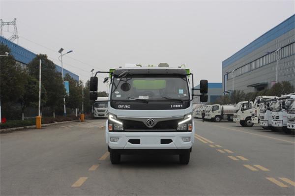 Mini Version 4X2  5CBM 3 CBM Diesel Vacuum Cleaner Sweeper