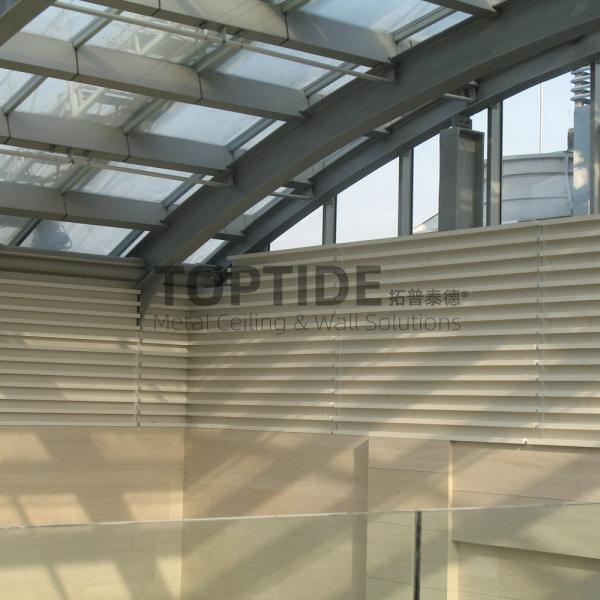 2.5mm Thickness Aluminum Decorative Panel Integrated Linear Strip Kitchen Wall Cladding