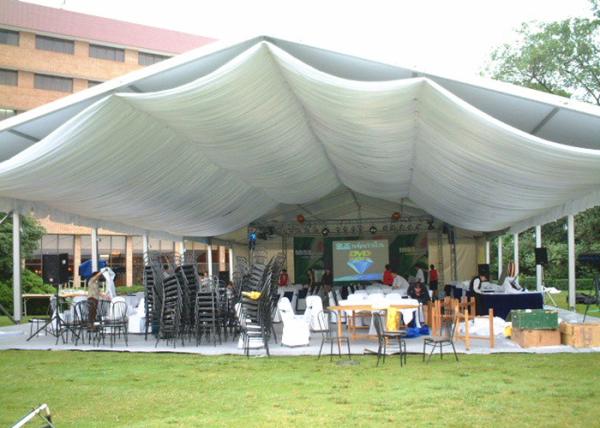 Clear Span 100 - 200 People Outdoor Event Tent Movable Aluminum Frame Material