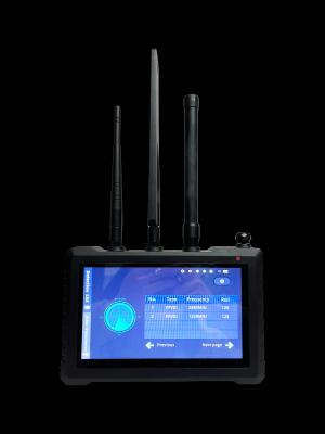 1.5km 70MHz-6.2GHz Full-band Drone Detector 500MHz-6GHz FPV Full Coverage Video Captureand Storage 1+N Working Mode With Watches Team Collaboration Portable Design