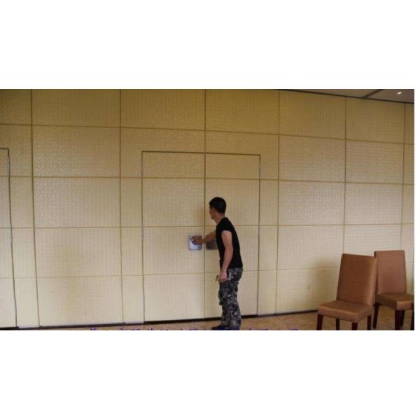 Multi - Function Room Folding Sound Proof Partition Walls With Aluminum Tracks Rollers