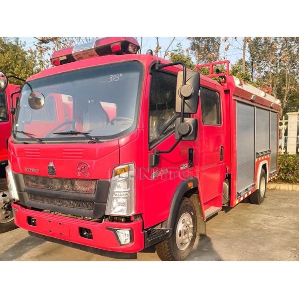Новый SINOTRUCK Howo 4x2 легкий пожарный грузовик с насосом воды