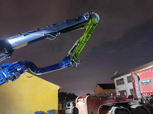 Motorista de pilha hidráulico do equipamento de Vibro Hammer Construction do motorista de pilha de 15 medidores