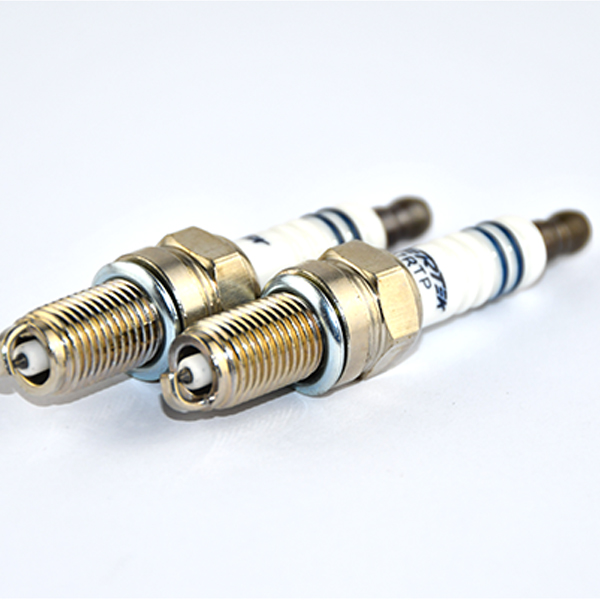 Факел DK7RTP - спичка для DAIHATSU, NISSAN свечи зажигания платины прямой связи с розничной торговлей фабрики одиночная, MAZDA