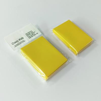62x89mm Trading Color Card Sleeves Polipropileno Back Matte Texturizado