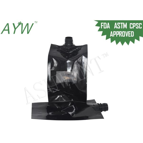 Лоснистые черные жидкостные сумки Споут освобождают окно для лимонадов/напитков энергии