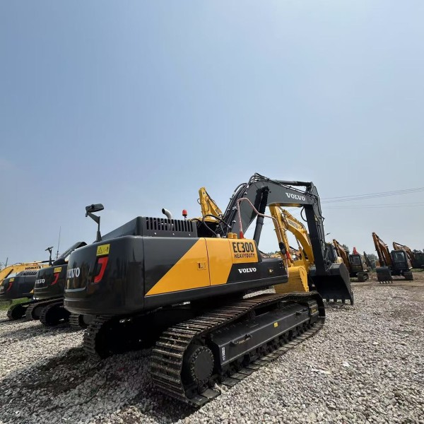 Used Volvo 300 Perfect Condition 30 Ton Crawler Excavator Kawasaki Hydraulic Valve Gear Bearing Perfect Engine Used Excavator