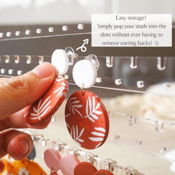 Muestra de joyas personalizadaJewelry Stand Decoración de habitaciones de niñas Contenedor de pendiente de joyas acrílicas Stand de joyas Organizador de pendientes