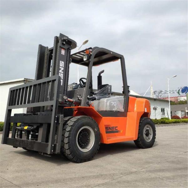 FD70 7 Ton Diesel Engine  Forklifter
