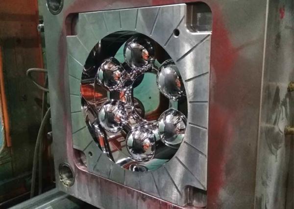 High Glossy Surface Finishing Plastic Injection Molding Parts Hot / Cold Runner