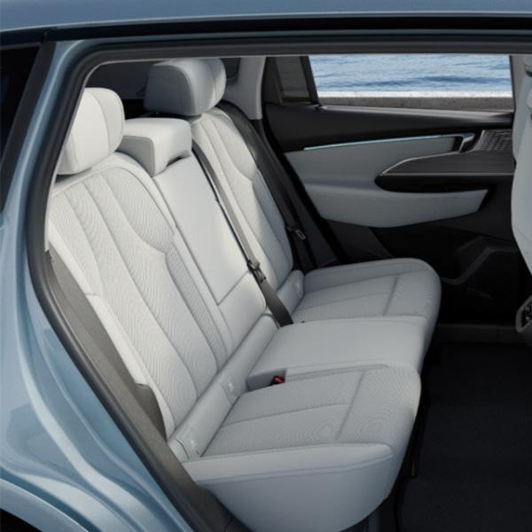 Buick E5 Energy Electric Vehicle Economical Comfortable Spacious for Adults Safe and Ultium Battery at Max Speed 180km/h