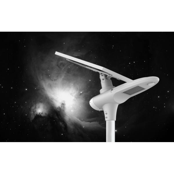 IP67 Aluminum High Power Outdoor Solar LED Street Light 50W - 150W DCL Approved