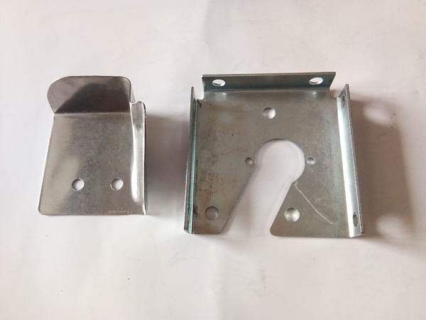 Drilling Cutting Stamped Aluminum Parts , Professional Metal Stamping Service