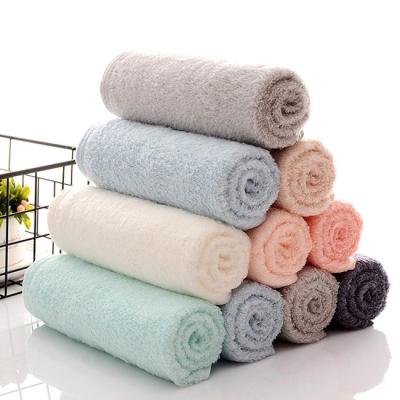 Pelez les serviettes de main blanches de coton de Bath de serviettes flexibles amicales de feuille 28x56 »