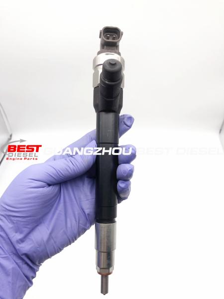 New Diesel Fuel Injector 095000-7060  095000-5810 1495919 LR006803 6C1Q-9K546-BB 6C1Q-9K546-BC  For Ford Transit V348