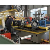 Machine de formage de rouleaux à haute vitesse 50-120 mètres/minute CW UW Stud Track avec servo après coupe et perçage