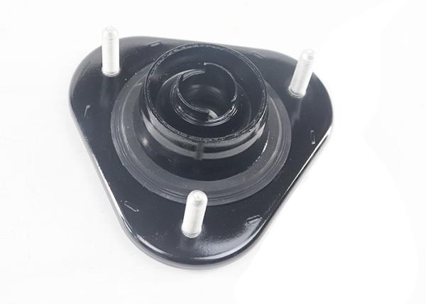 Le moteur est équipé d'un moteur à air comprimé à l'avant.