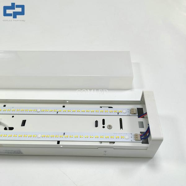 Emergency industrial LED batten light with more than 3 hours of duration IP20 LED Linear light fitting for Hanging installation parking lot Lighting fixtures with 110-140lm/w emergency Linear Light