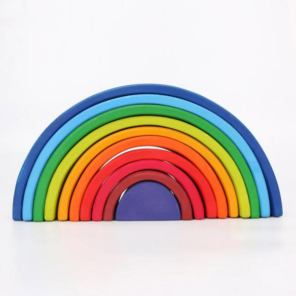 Blocs constitutifs en bois Toy Creative Educational d'arc-en-ciel de Brown 18cm