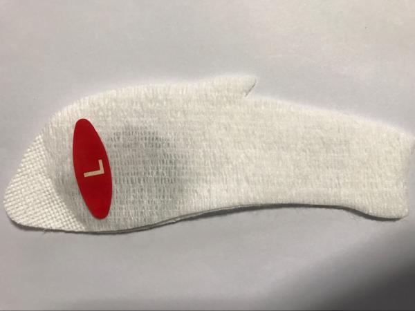 Non Woven Fabric Neonatal Phototherapy Eye Mask Flexibility Fish Shaped