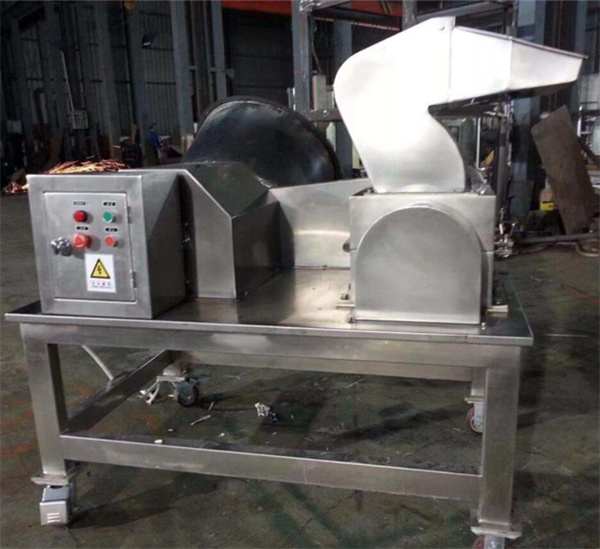 Dry herbs crusher, chinese medicinal materials coarse crusher, tea coarse crushing machine