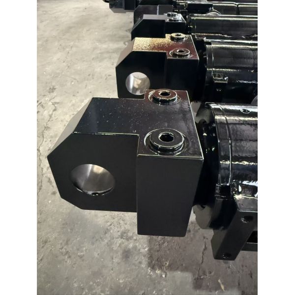 Double Acting Hard Chrome Plated Hydraulic Long Stroke Cylinder For Heavy Duty Crane