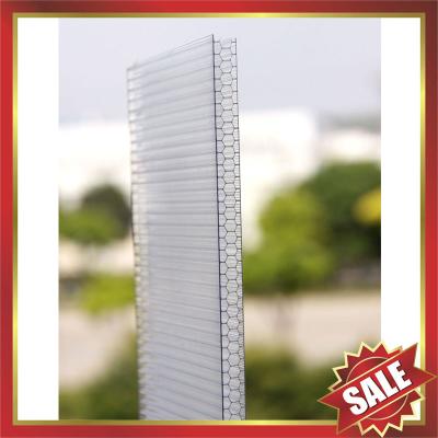 Honeycomb polycarbonate sheet